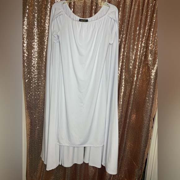 All white Bodycon capped dress - Picture 3 of 7